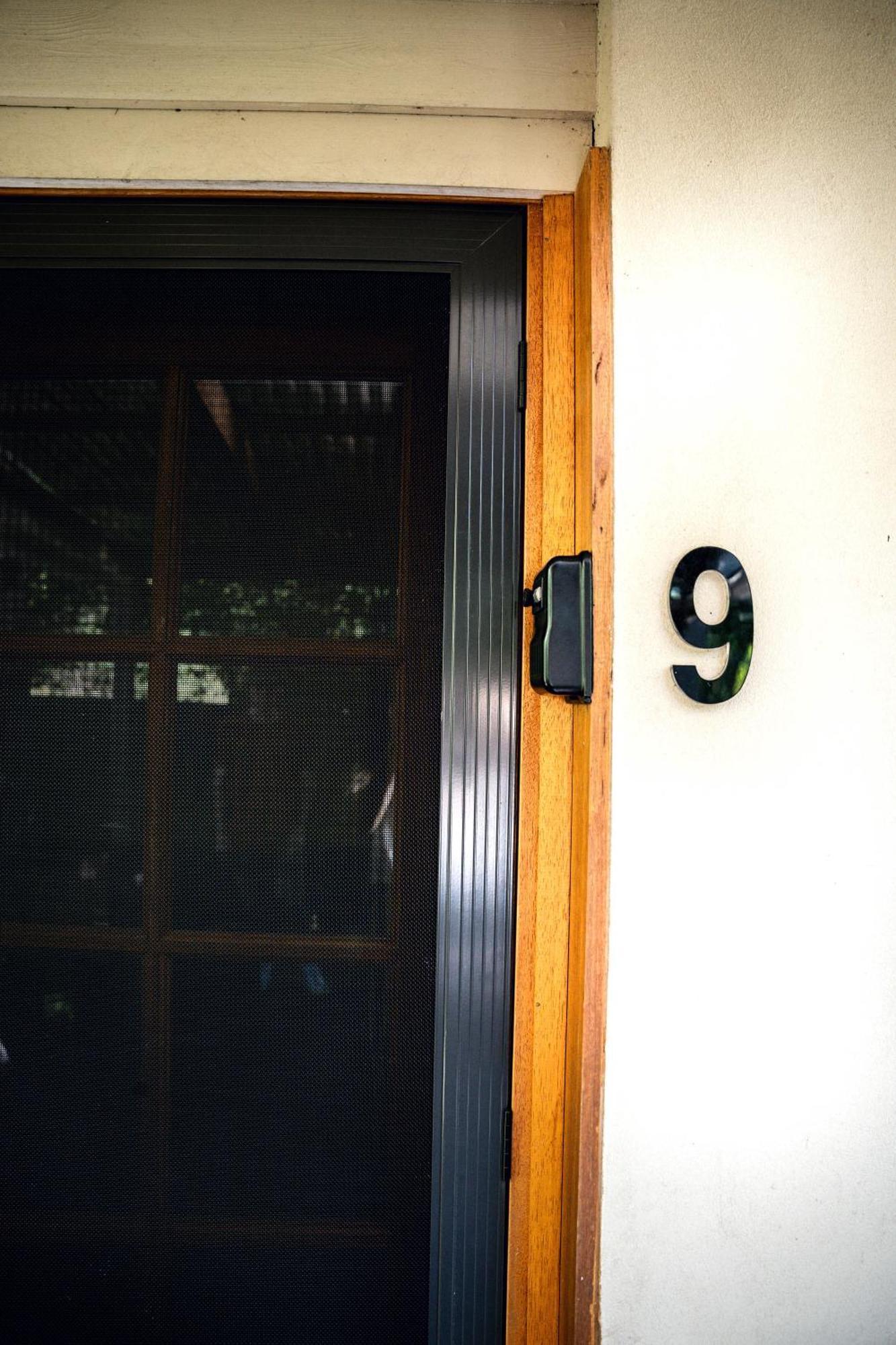 Adina Lodge Holiday Apartments Bright Bagian luar foto