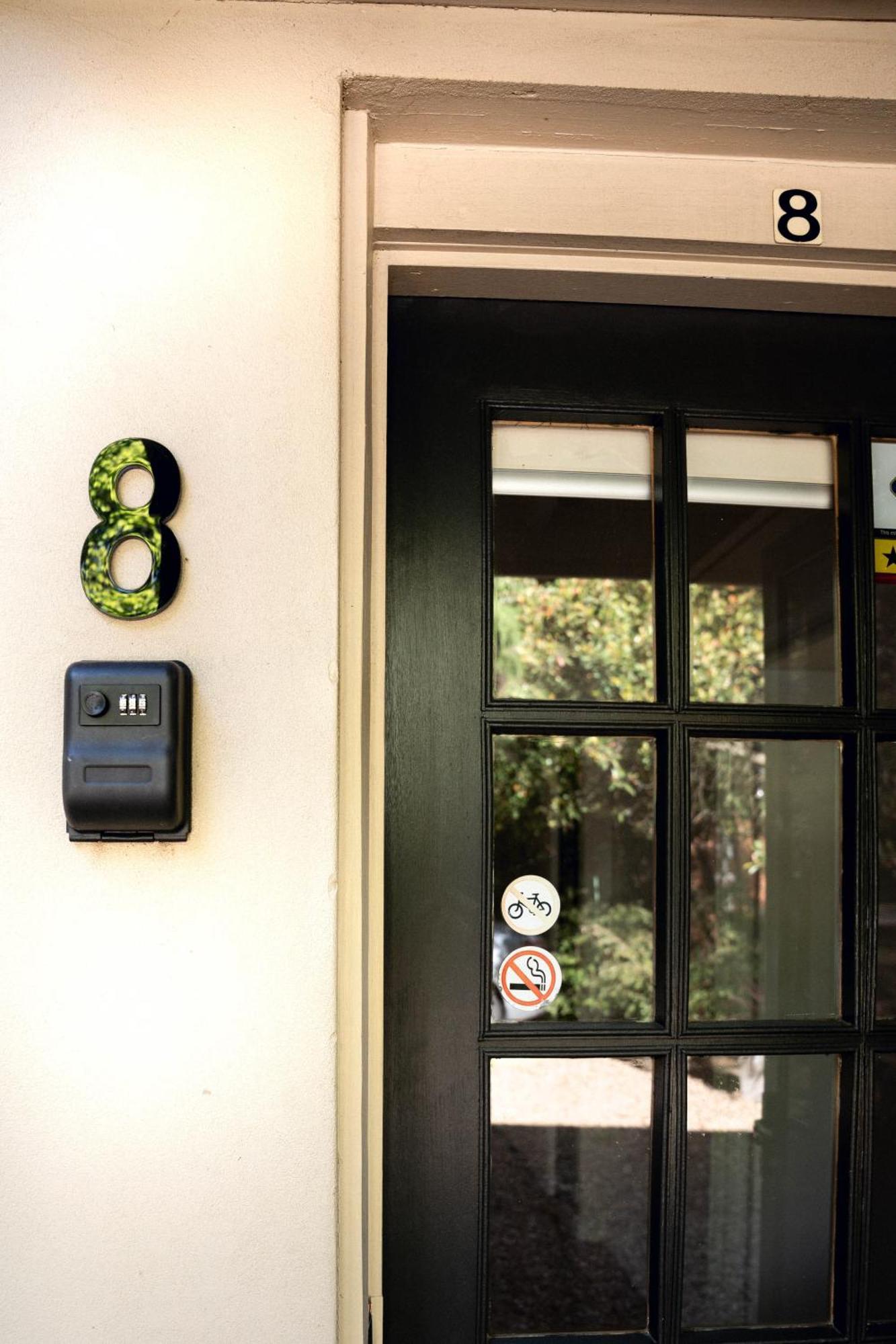 Adina Lodge Holiday Apartments Bright Bagian luar foto
